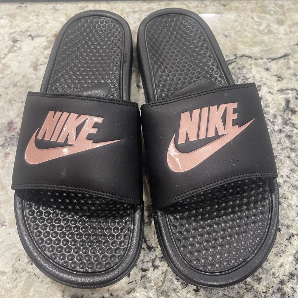 Nike slides